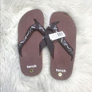 ‼️$4 SALE‼️ (NWT) Brown Torch’s Flip Flops